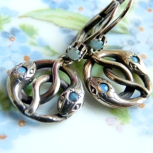 Jugendstil-Ohrringe-Schlange-Opal